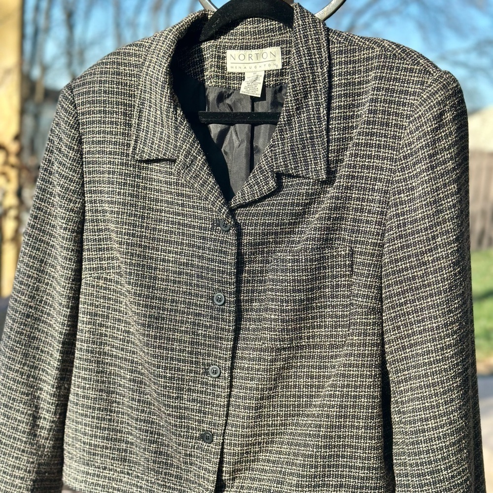 Norton McNaughton Classic Tweed Lined and Button Up Womens Bomber Jacket Style
